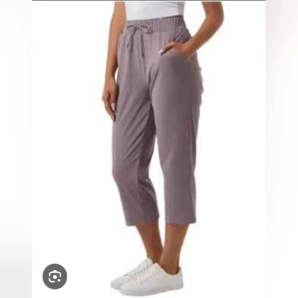 New 32° Cool Lux Nylon Capri Pants XL 16 18 Purple NWT